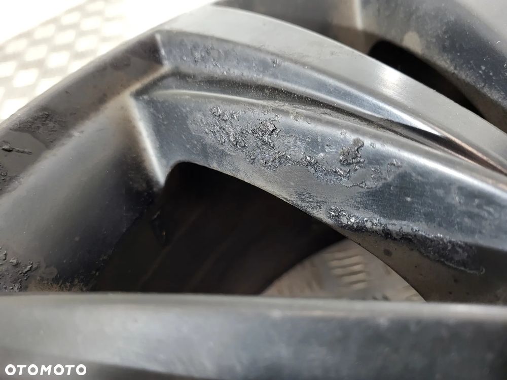 VW Amarok Felga Aluminiowa 18 5X120 - 7