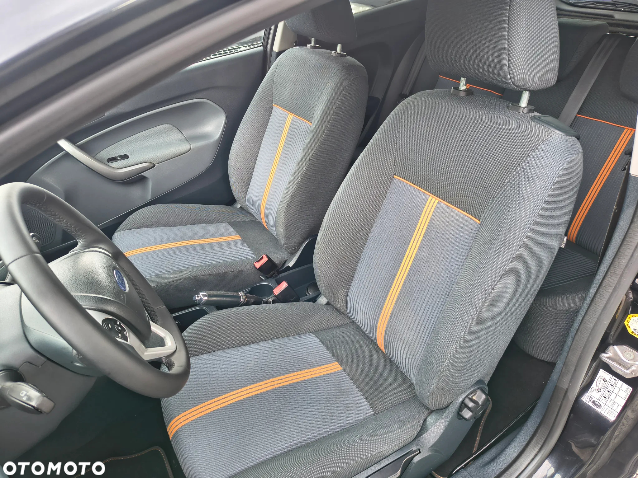 Ford Fiesta 1.25 Platinium X - 18