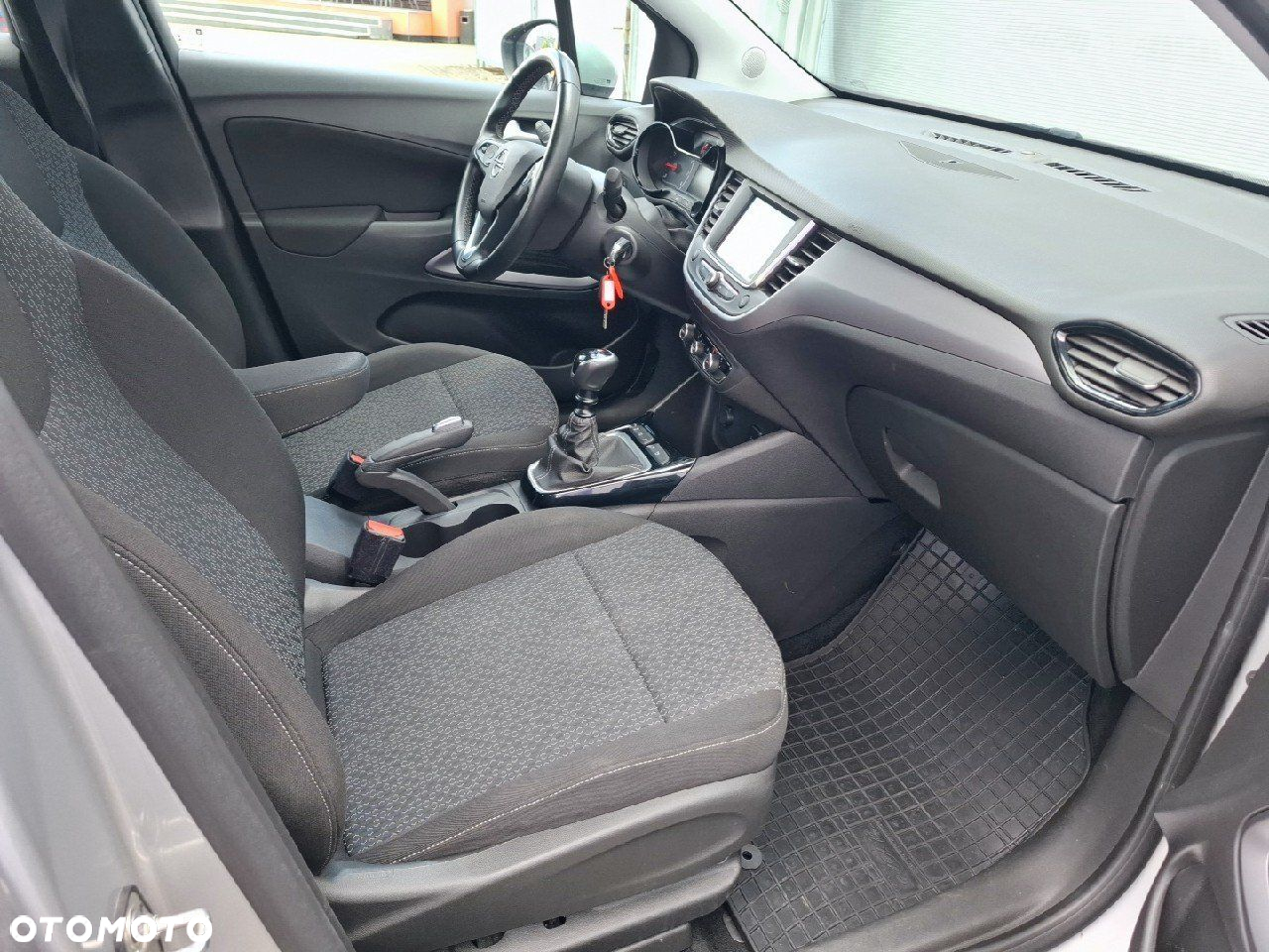 Opel Crossland X - 20