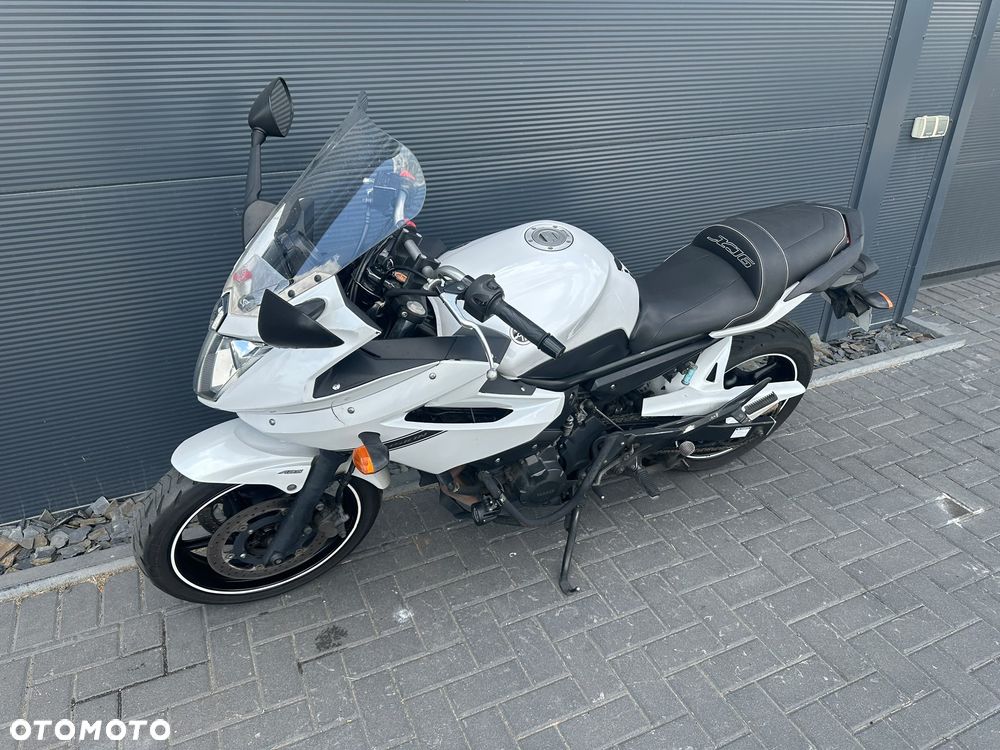 Yamaha XJ - 1