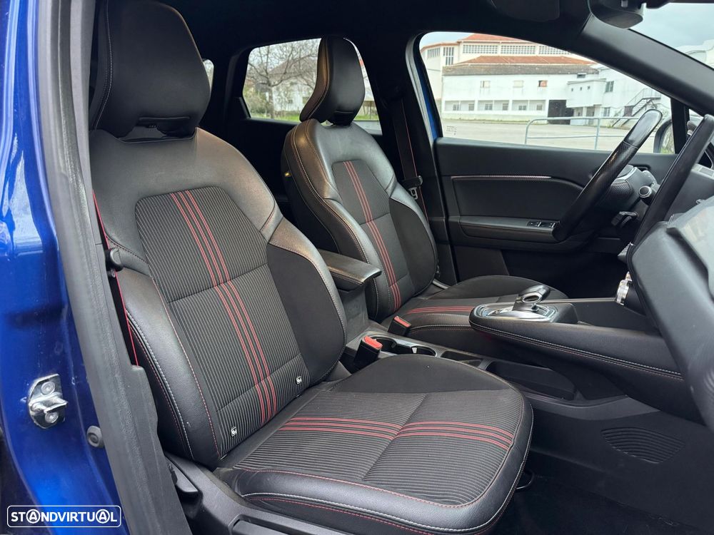 Renault Captur 1.6 E-Tech RS Line - 30