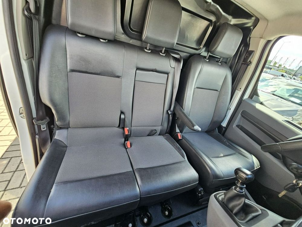 Opel Vivaro - 15
