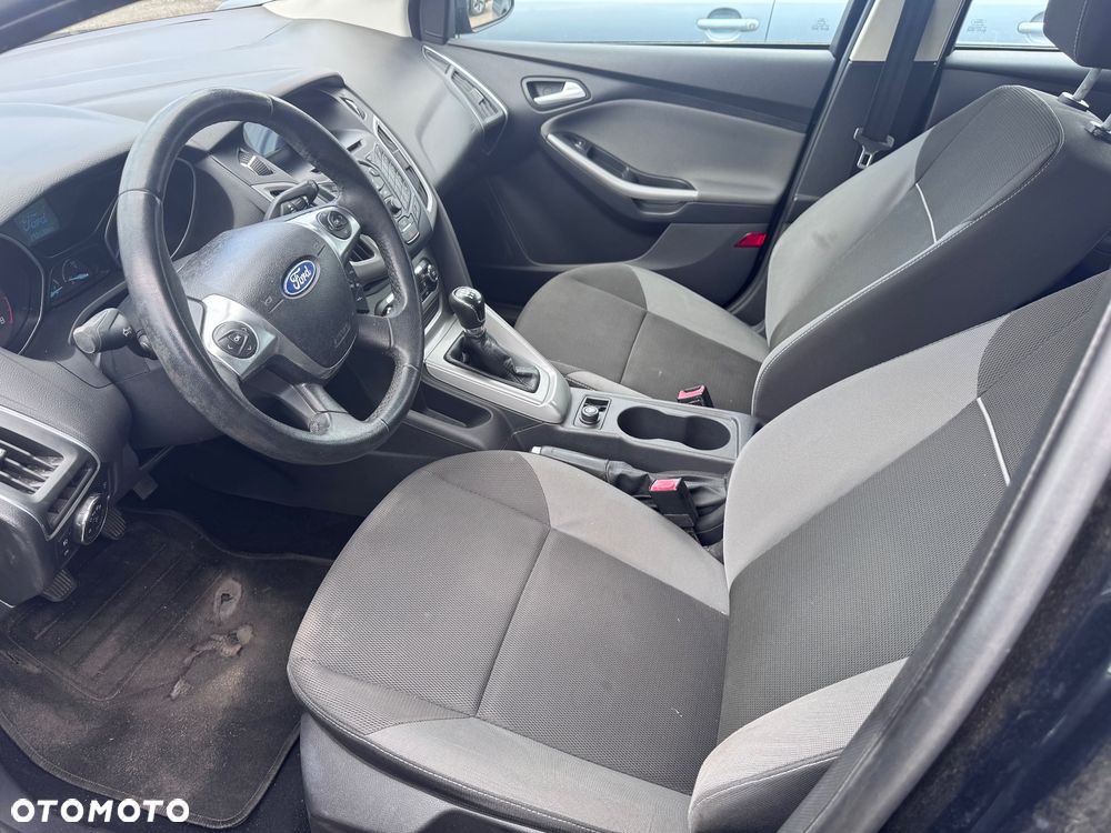 Ford Focus 1.6 Ambiente - 7