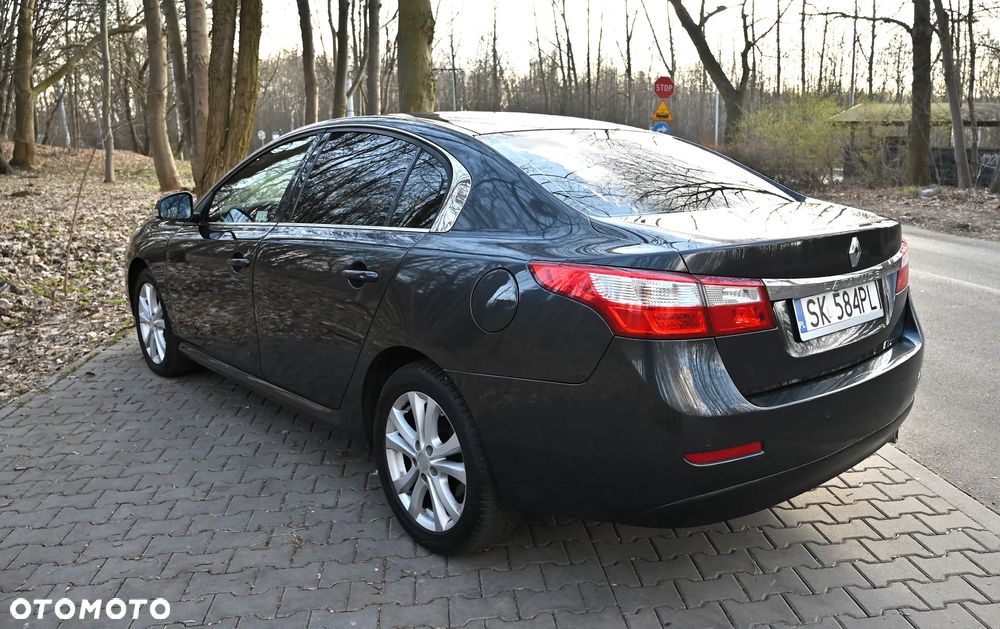 Renault Latitude - 10