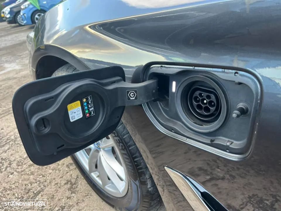 BMW 530 e - 18