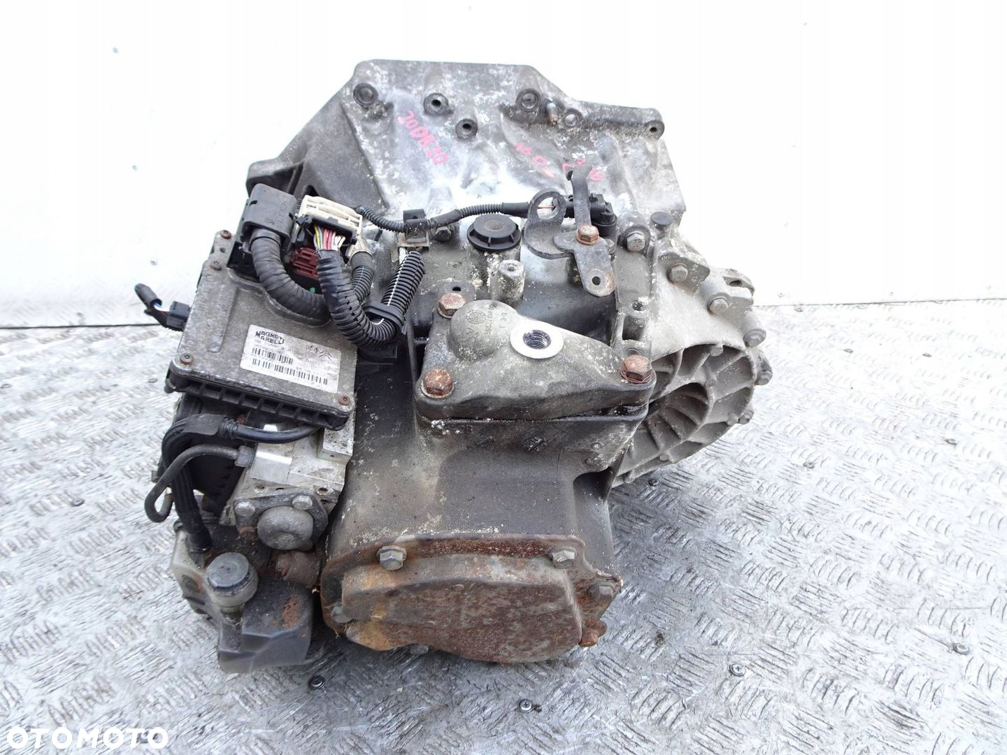 Skrzynia KPL. PółAutomat Peugeot 3008 5008 1.6 e-HDI 20DR20 - 6