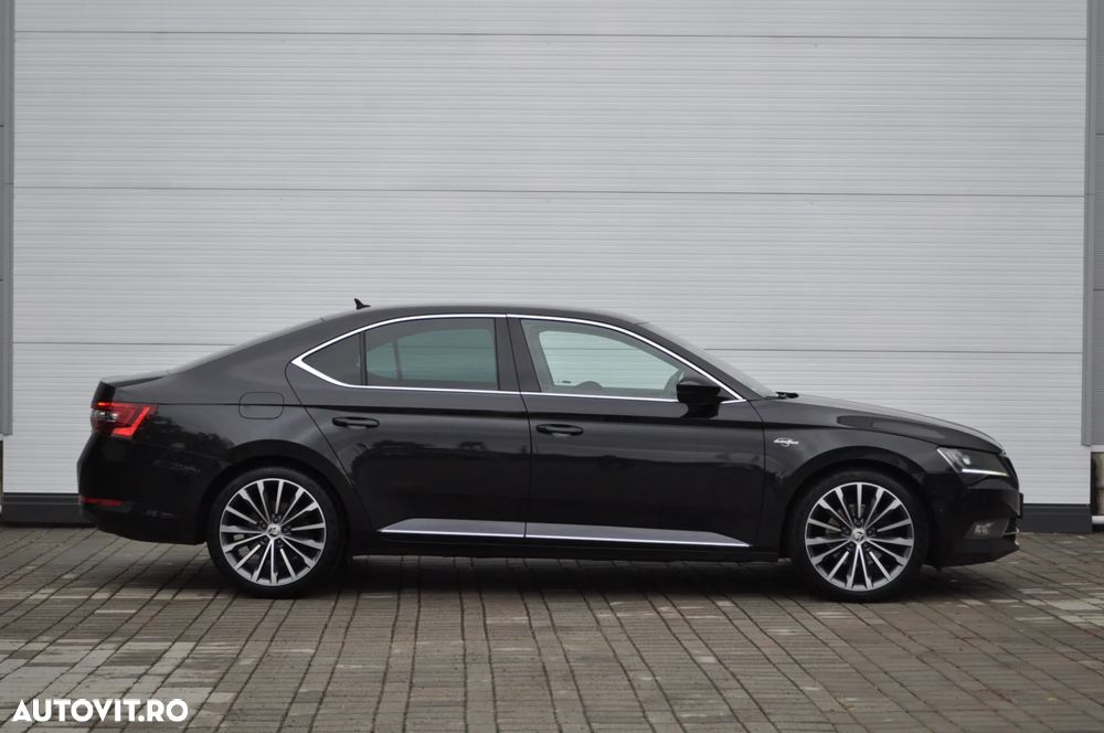 Skoda Superb 2.0 TDI DSG Laurin & Klement - 12
