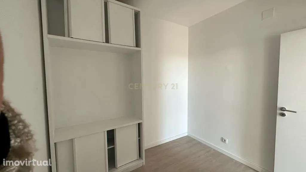 Loja de 60m2 dividida em 2 estúdios independentes, na Marginal com Vis - Grande imagem: 5/17