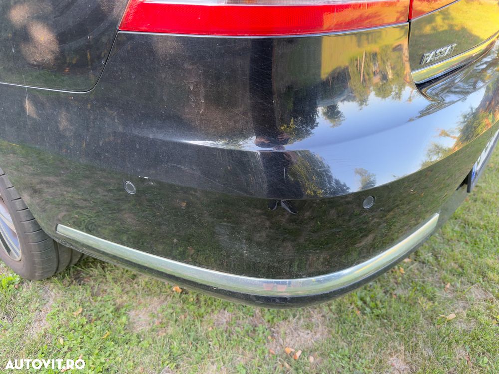 Volkswagen Passat 2.0 TDI DPF Blue TDI DSG Highline - 9