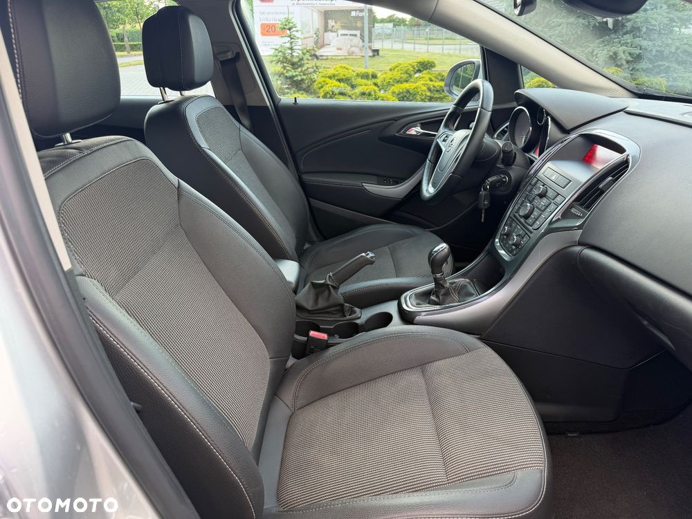Opel Astra 1.4 Turbo - 14