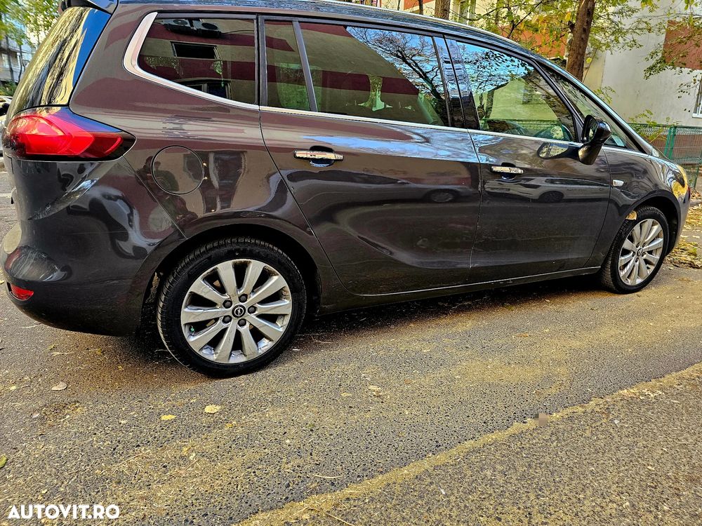 Opel Zafira Tourer 1.6 CDTI ECOFLEX Start/Stop Business Innovation - 2