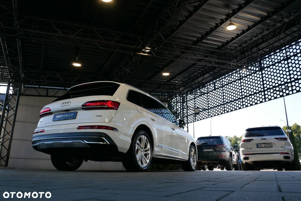 Audi Q7 - 40
