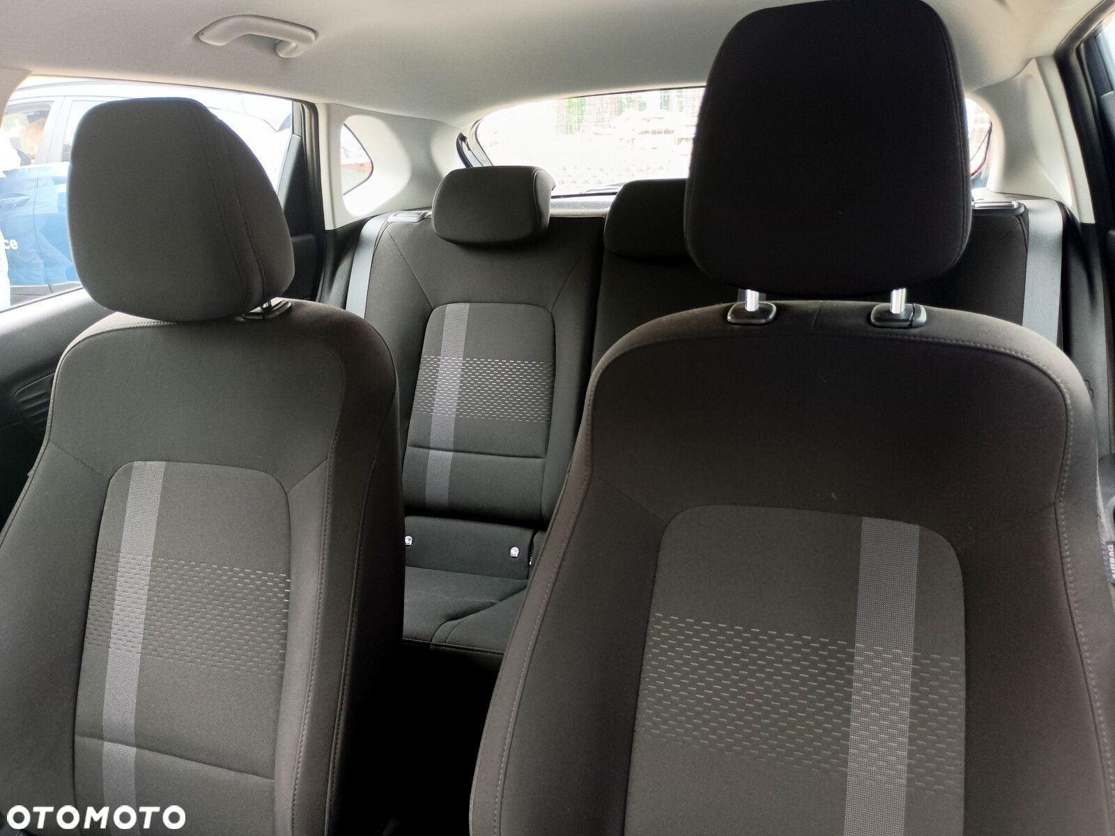 Hyundai i20 - 18
