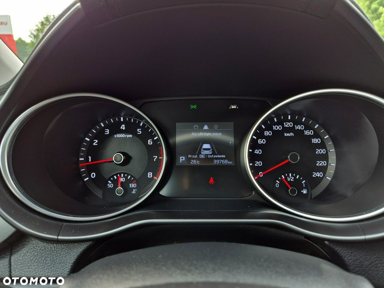 Kia Ceed - 25