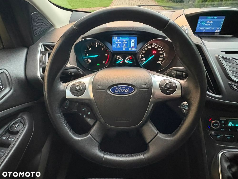 Ford Kuga 2.0 TDCi 4x4 Titanium - 11