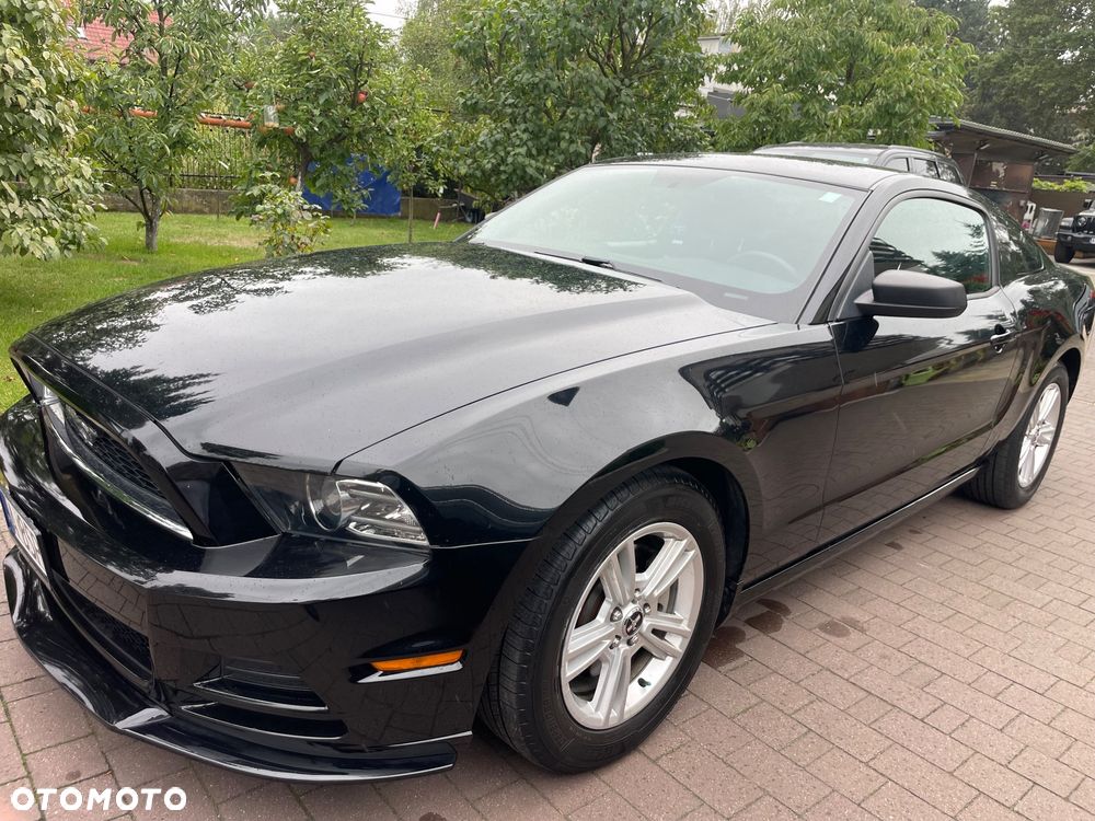 Ford Mustang - 2
