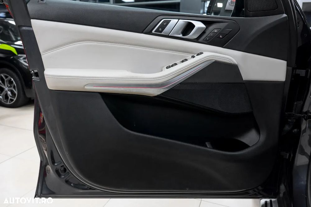 BMW X5 xDrive30d xLine - 22