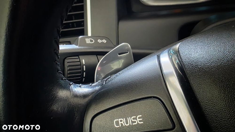 Volvo XC 60 T6 AWD Edition Pro - 23