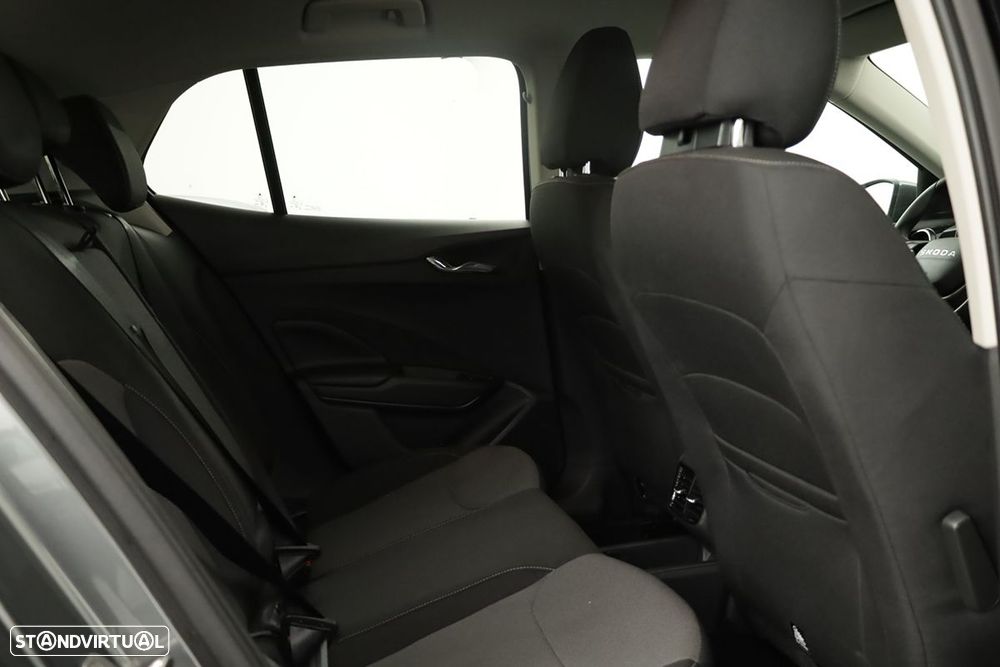 Skoda Fabia 1.0 TSI Selection DSG - 22