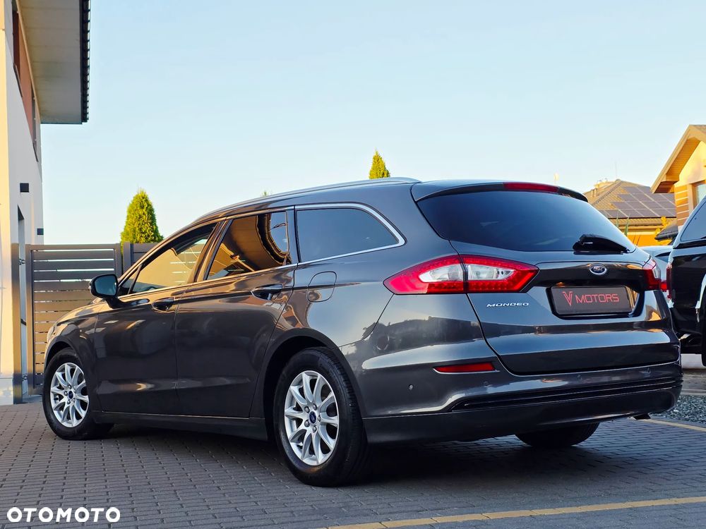 Ford Mondeo Turnier 1.6 TDCi ECOnetic Start-Stopp Titanium - 21