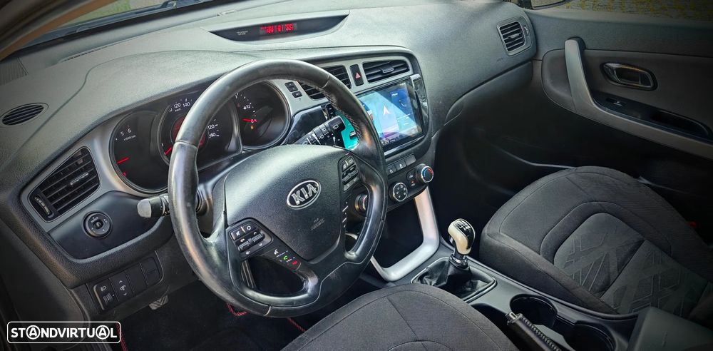 Kia Ceed 1.4 CRDi 90 Spirit - 18