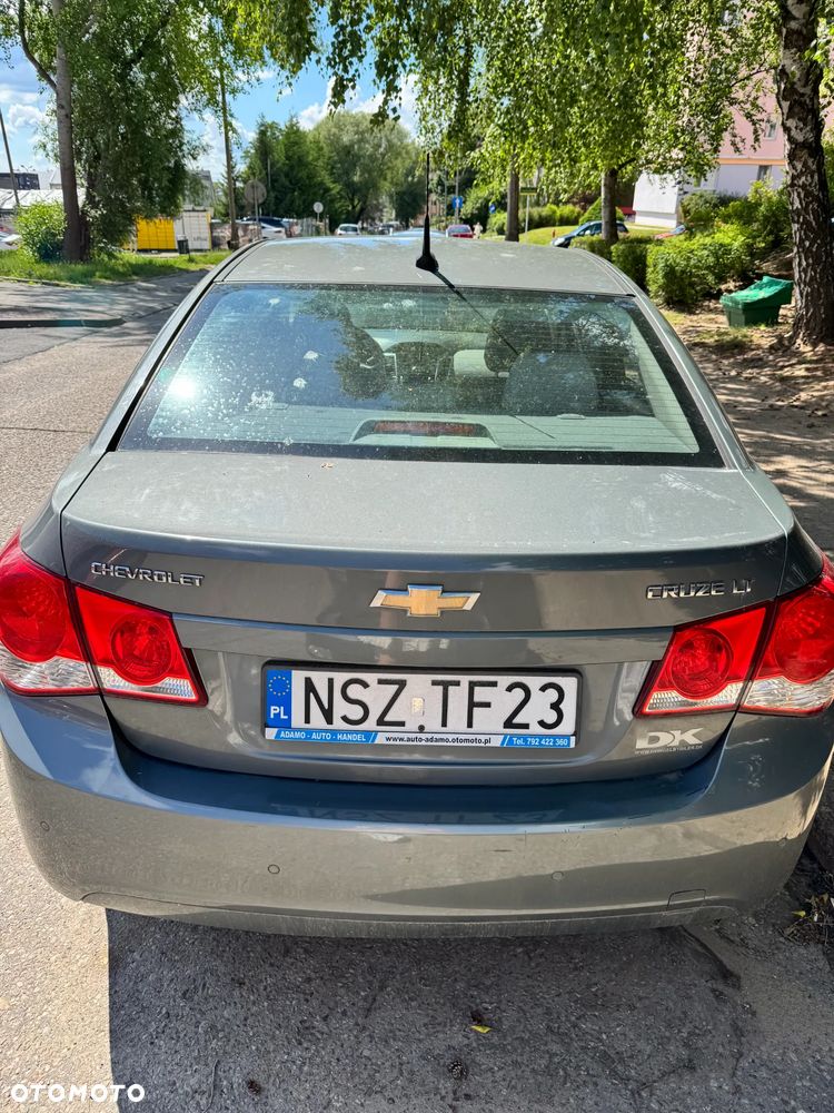 Chevrolet Cruze 1.8 LT - 4