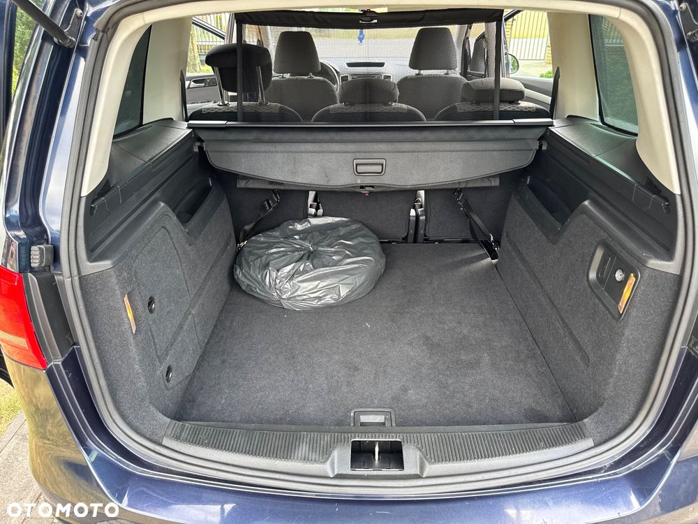 Volkswagen Sharan - 23