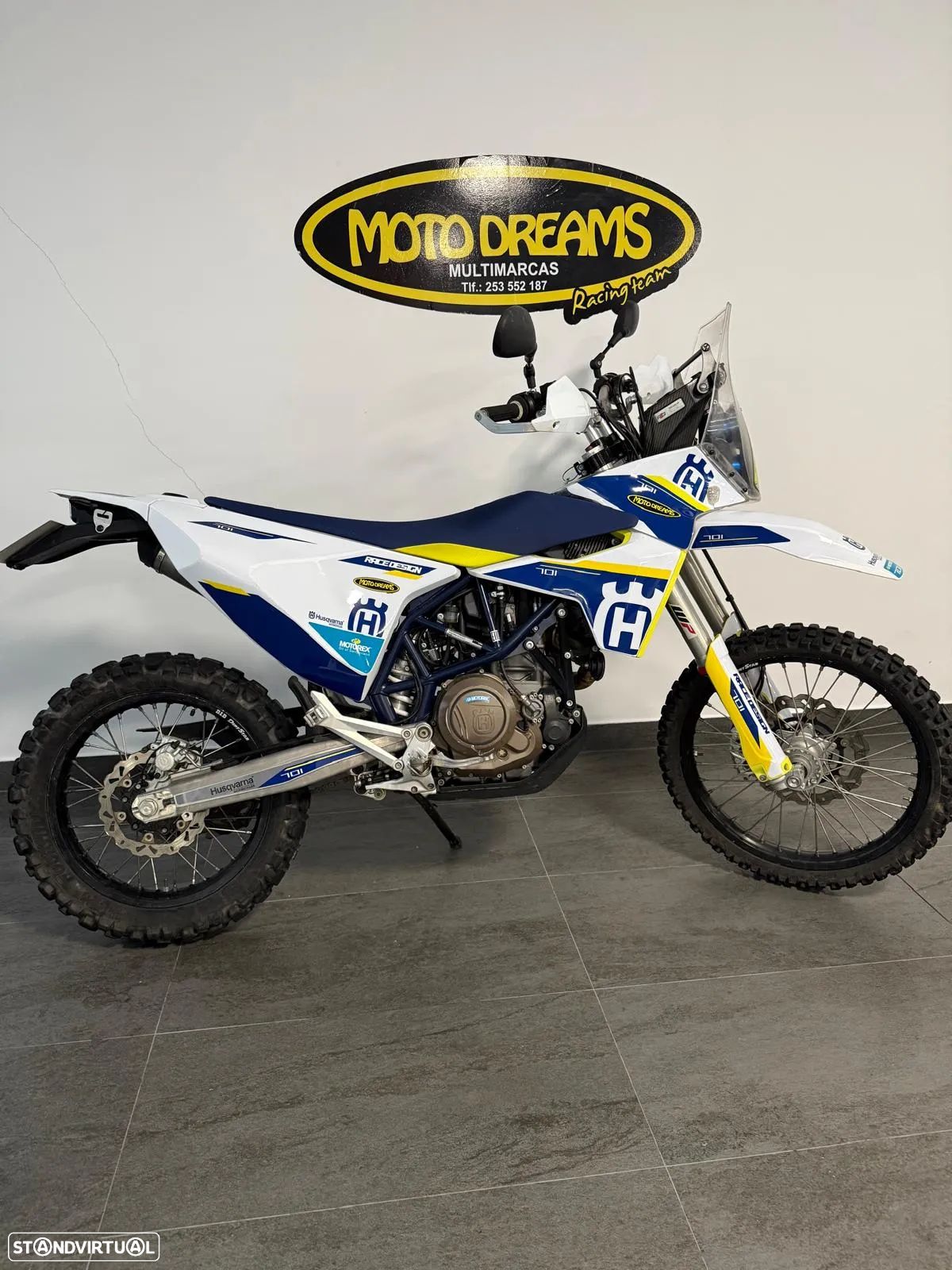 Husqvarna 701 Enduro - 1