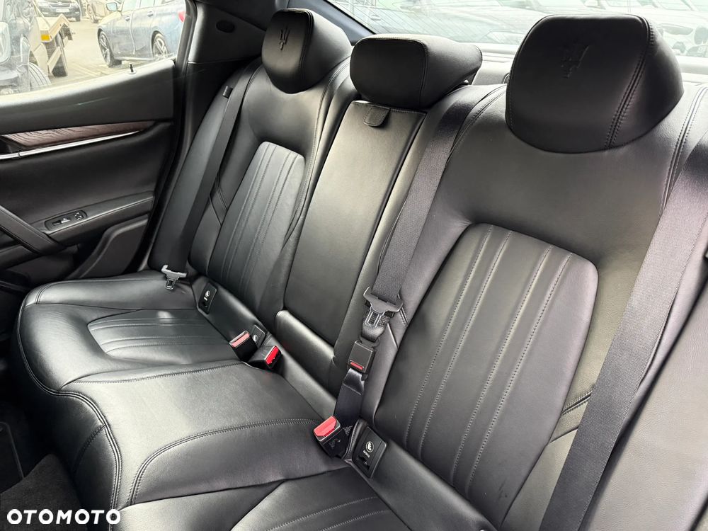 Maserati Ghibli - 32