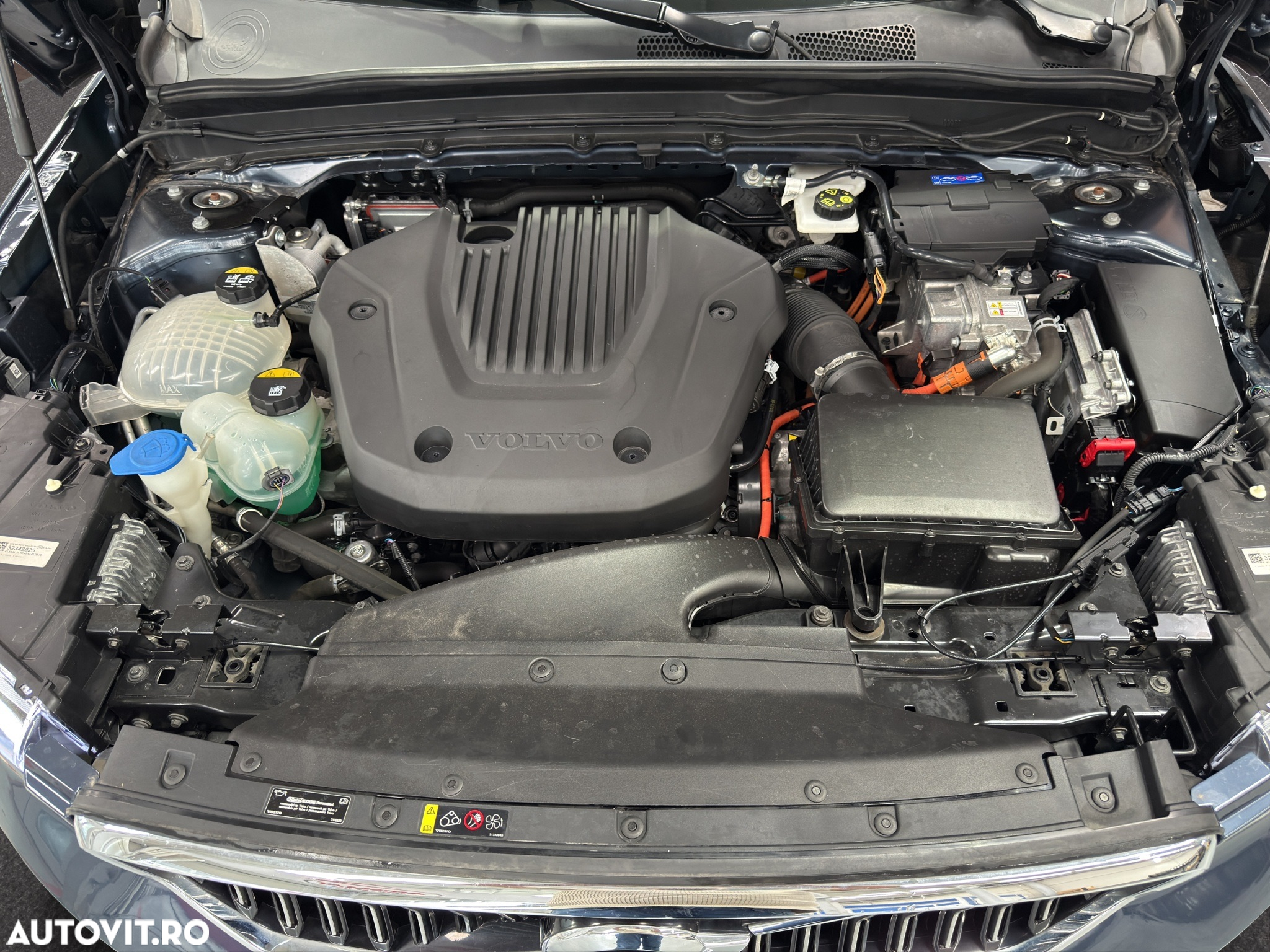 Volvo XC 40 T4 Recharge DKG Inscription Expression - 18