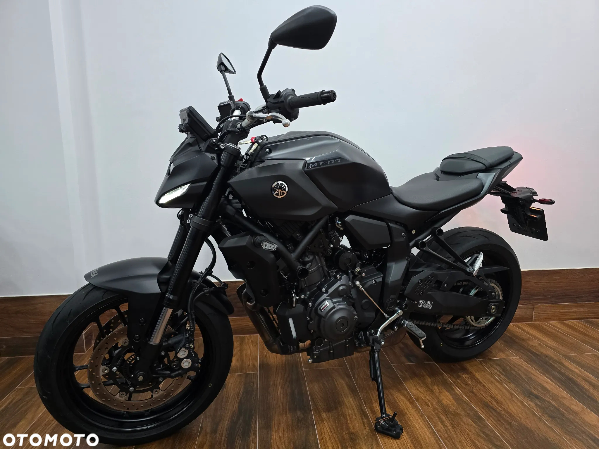 Yamaha MT - 6