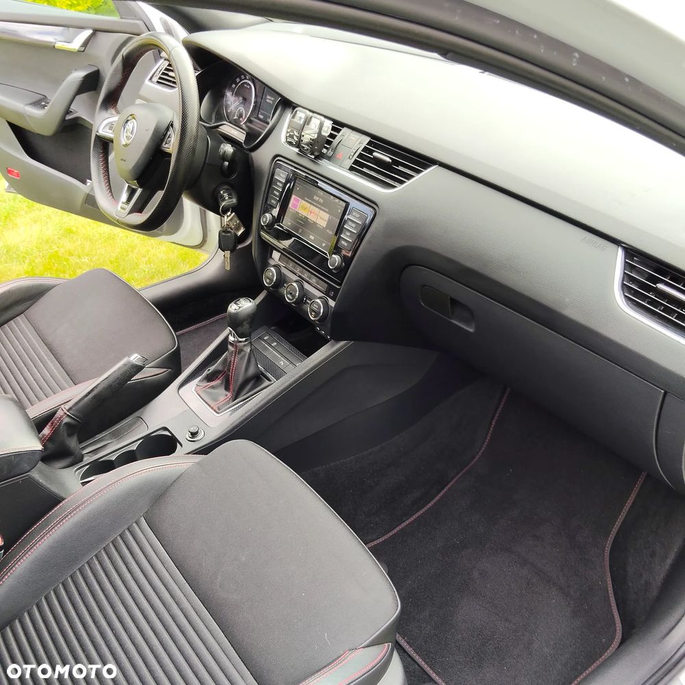 Skoda Octavia 2.0 TDI RS EU6 - 6