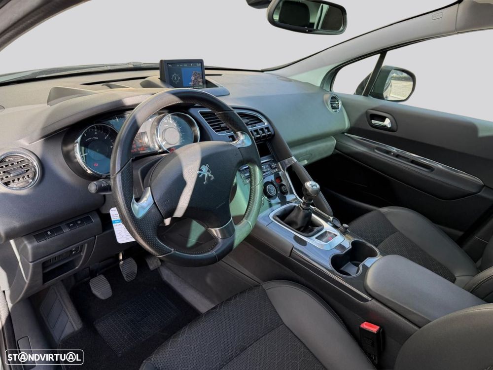 Peugeot 3008 - 15