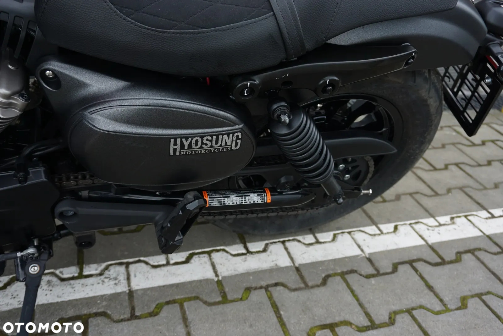 Hyosung GV - 7