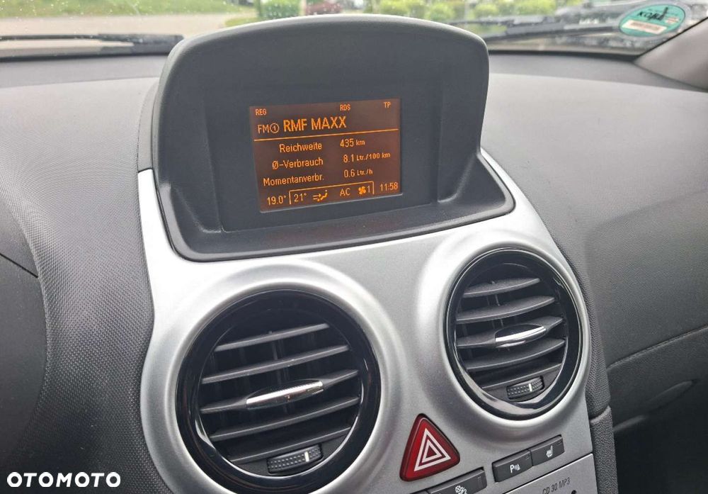 Opel Corsa - 24