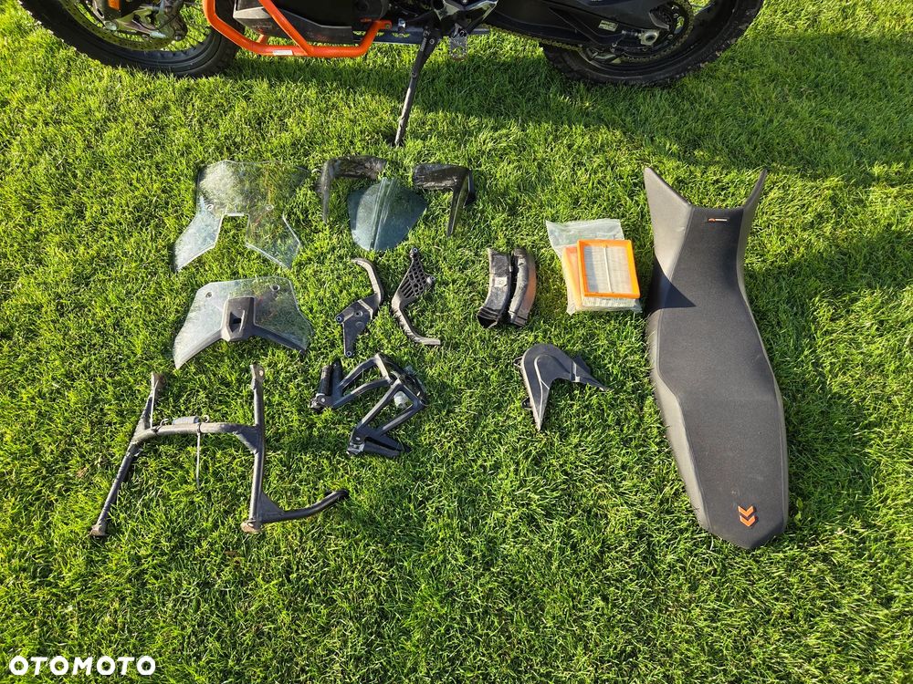 KTM Adventure 790 - 15
