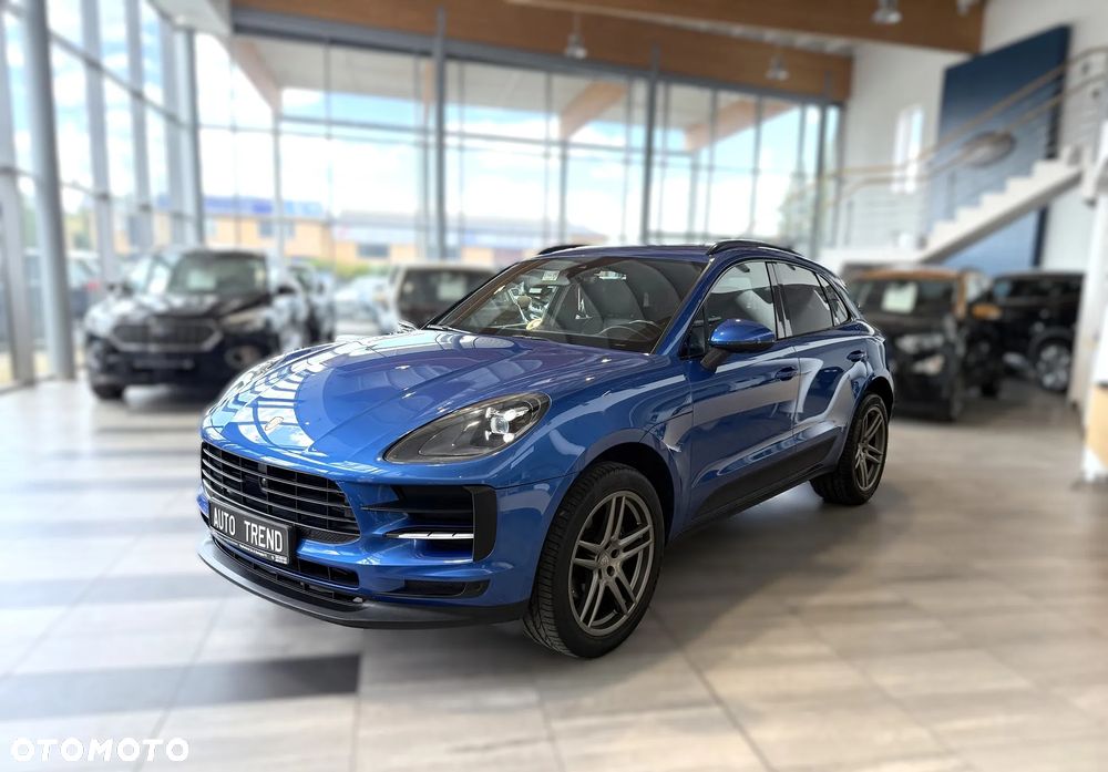 Porsche Macan - 1