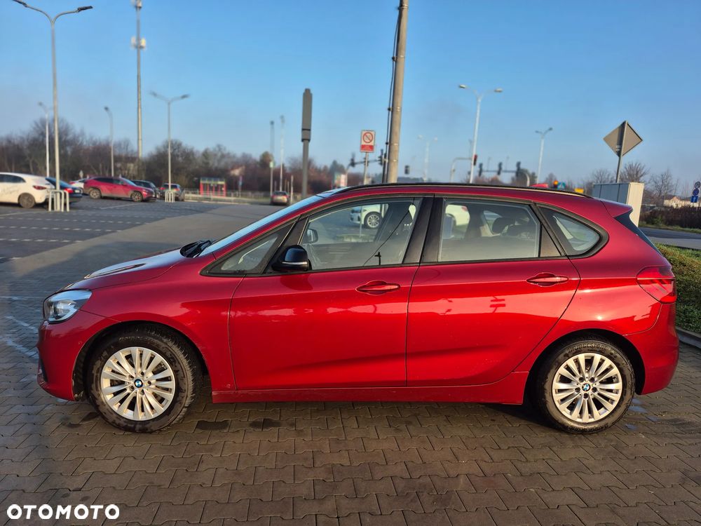 BMW Seria 2 218i Sport Line - 2