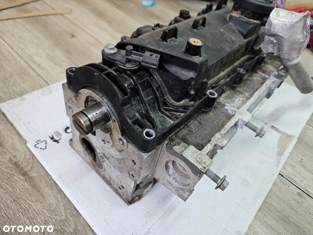 Głowica cylindrów wałek Renault Clio IV Scenic Kangoo Dacia Duster 1,5 DCI 2018r 110428257R - 2