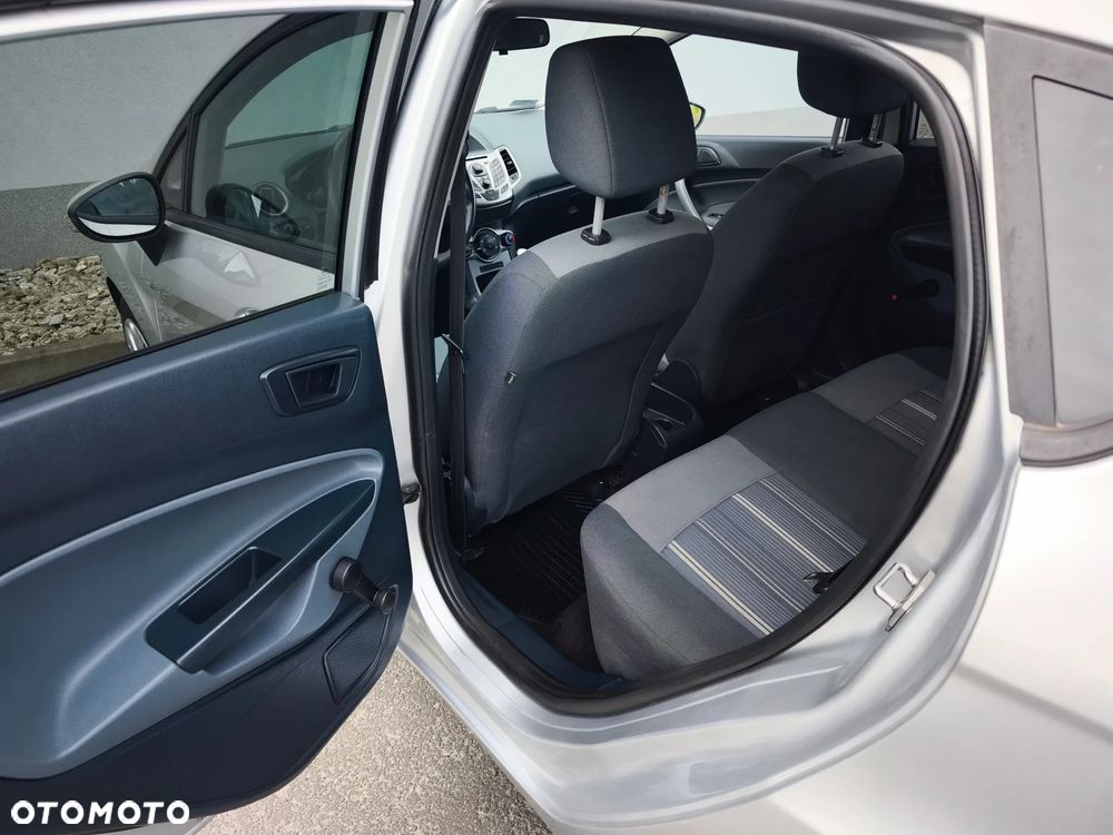 Ford Fiesta 1.6 TDCi Silver X - 15