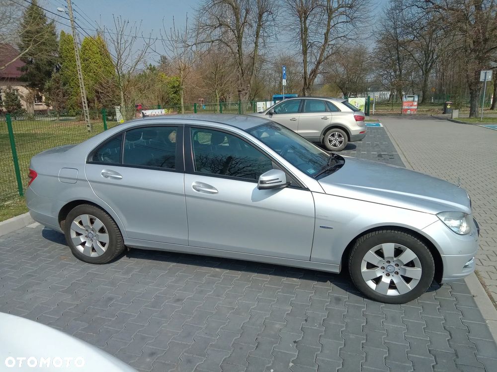 Mercedes-Benz Klasa C - 16
