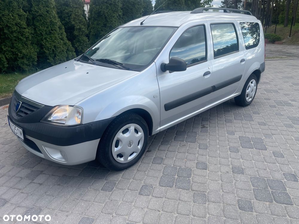 Dacia Logan 1.6 Ambiance - 1