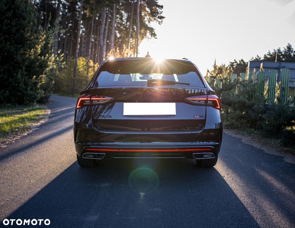 Skoda Octavia 2.0 TDI DSG 4x4 RS - 4