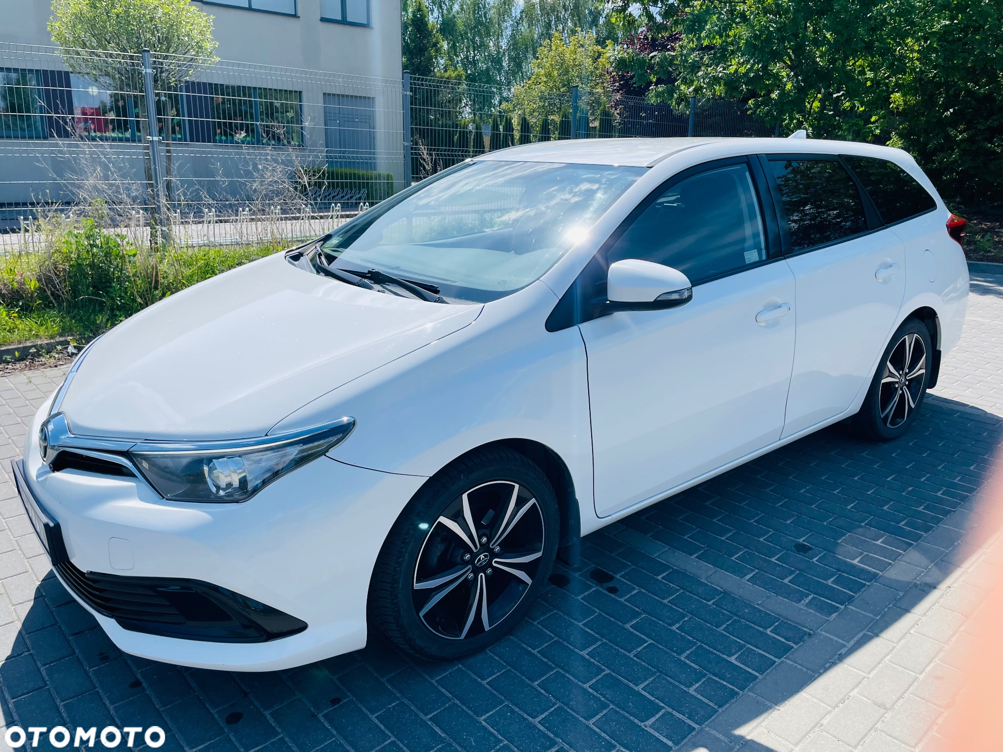 Toyota Auris 1.6 Active - 10