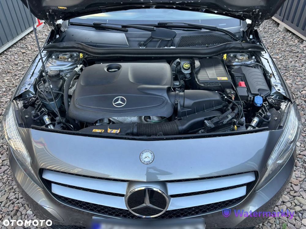 Mercedes-Benz Klasa A 180 (BlueEFFICIENCY) - 11