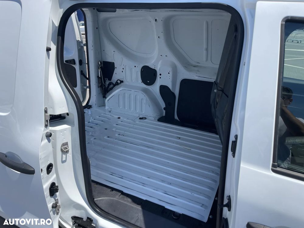Renault EXPRESS - 21