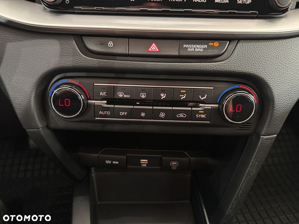 Kia Ceed 1.5 T-GDI M - 24