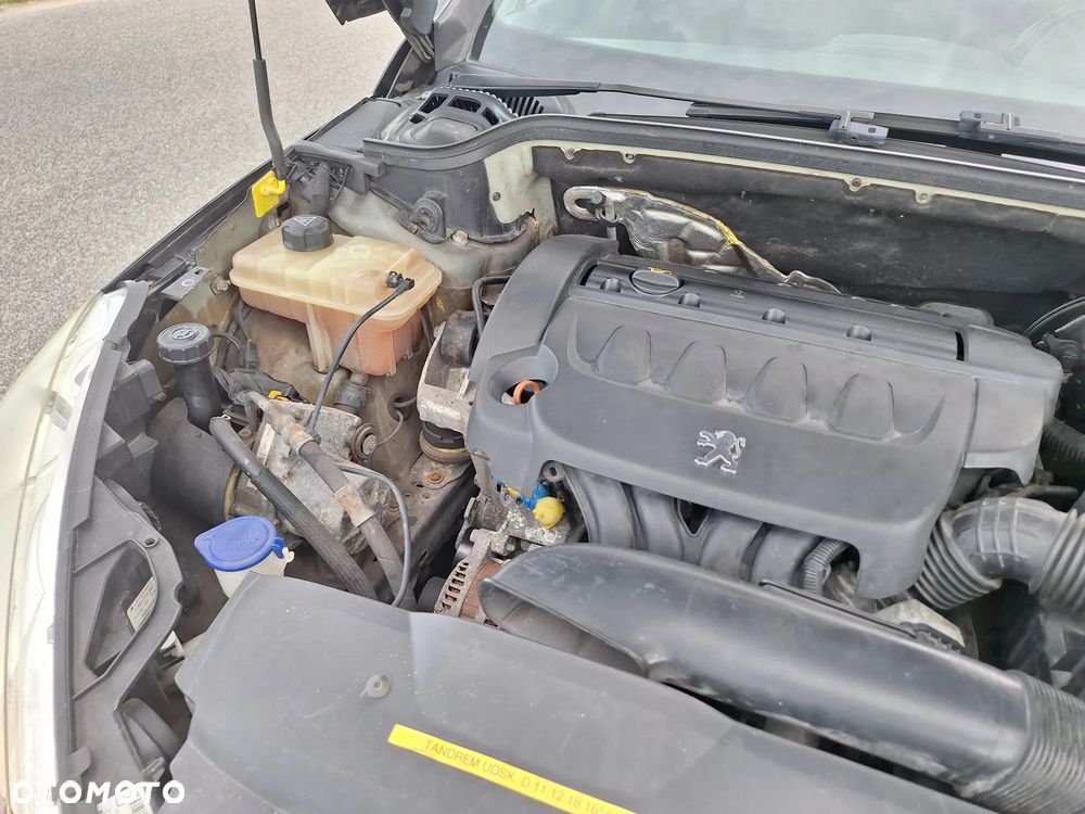 Peugeot 407 125 - 21