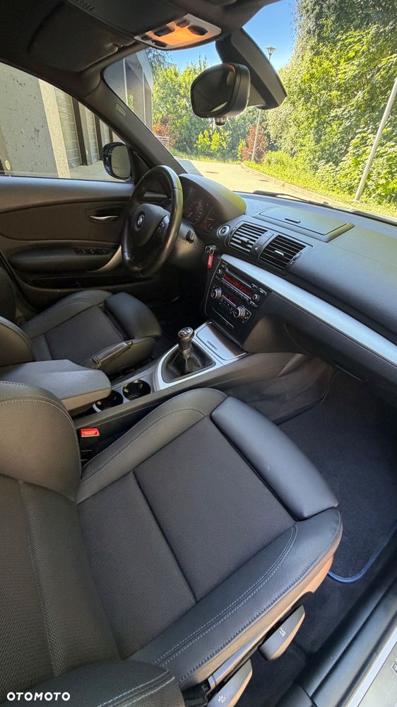 BMW Seria 1 - 23