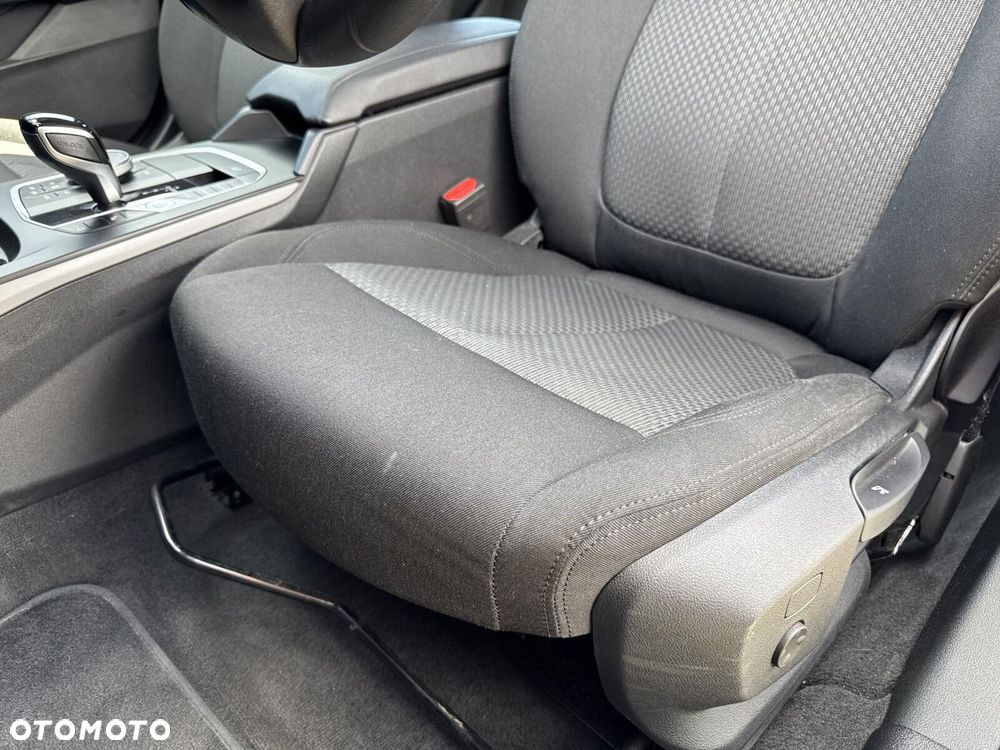 BMW Seria 1 118i Advantage - 14